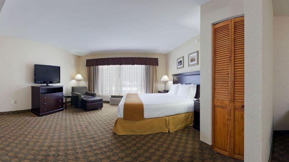 Holiday Inn Express & Suites Carneys Point - Pennsville By Ihg Exteriér fotografie