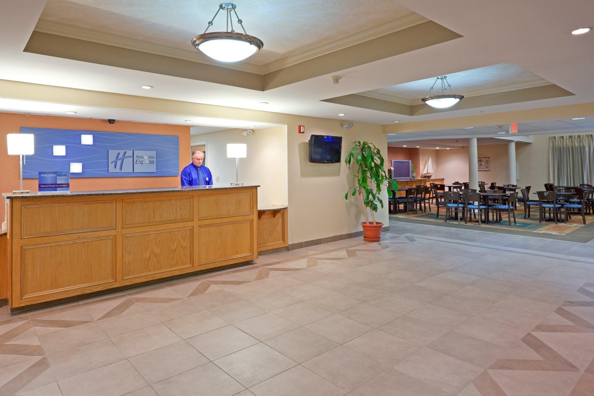 Holiday Inn Express & Suites Carneys Point - Pennsville By Ihg Exteriér fotografie