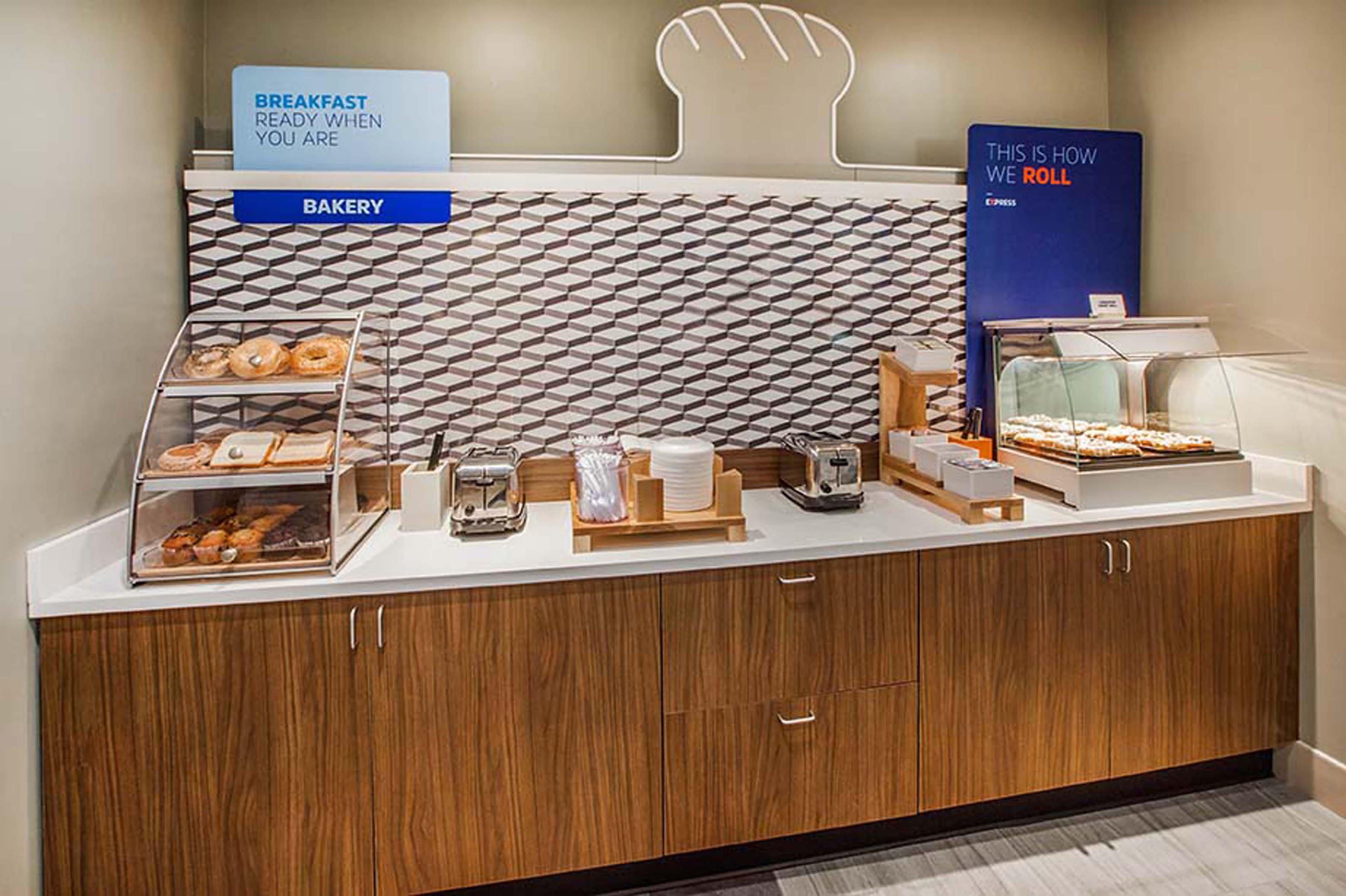 Holiday Inn Express & Suites Carneys Point - Pennsville By Ihg Exteriér fotografie