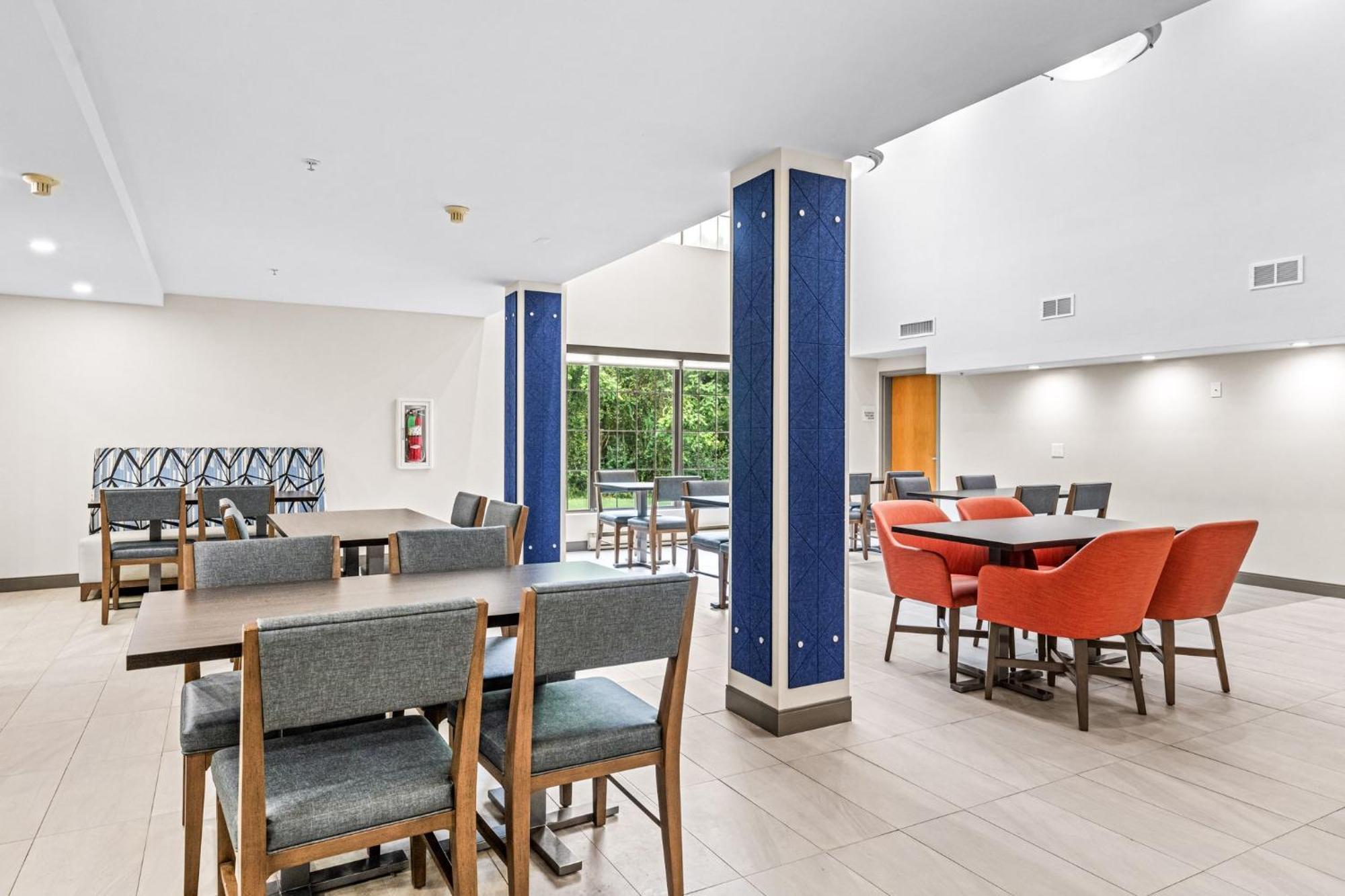 Holiday Inn Express & Suites Carneys Point - Pennsville By Ihg Exteriér fotografie