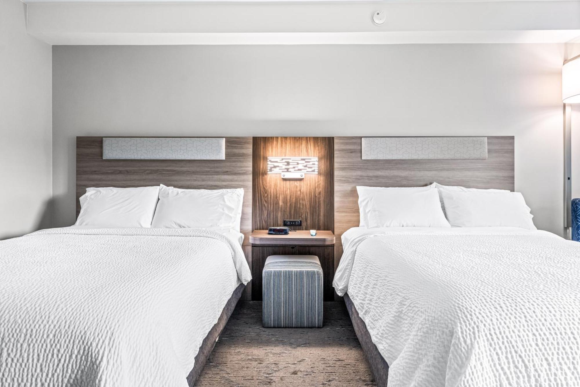 Holiday Inn Express & Suites Carneys Point - Pennsville By Ihg Exteriér fotografie