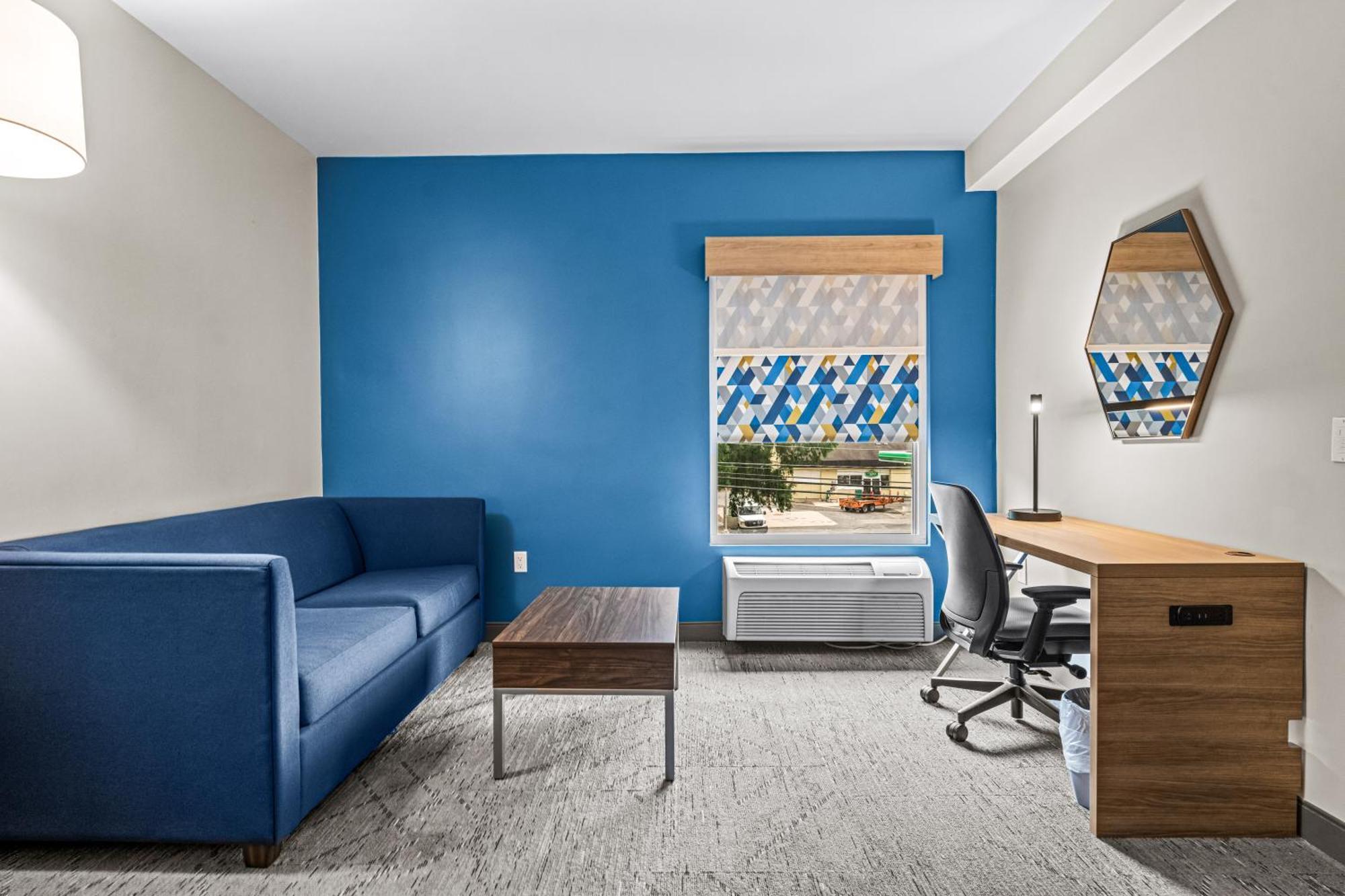 Holiday Inn Express & Suites Carneys Point - Pennsville By Ihg Exteriér fotografie