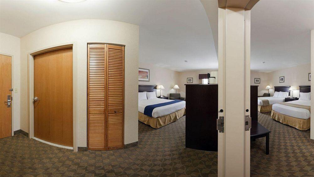 Holiday Inn Express & Suites Carneys Point - Pennsville By Ihg Exteriér fotografie