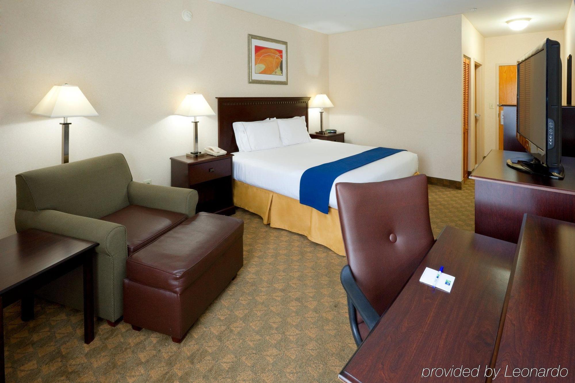 Holiday Inn Express & Suites Carneys Point - Pennsville By Ihg Pokoj fotografie